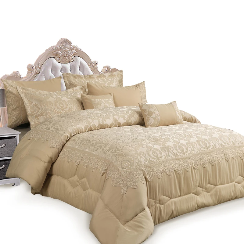 Jacquard  Chenille Design Luxury Latest Bed Comforter Set Bedding Set Middle East