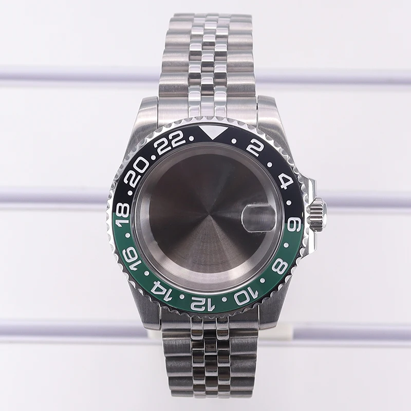 

Diving nh34 Cases 40mm Men Watch 20mm 5-link bracelet Part Sapphire Glass For Nh35 Nh36 GMT Nh34 Miyota8215 Eta2824 PT5000 Watch