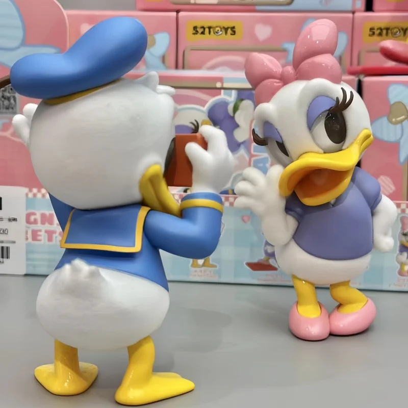 

Authentic 52TOYS Donald Duck and Daisy Together Duck Blind Box Doll Trendy Play Handmade Ornament Valentine's Day Gift