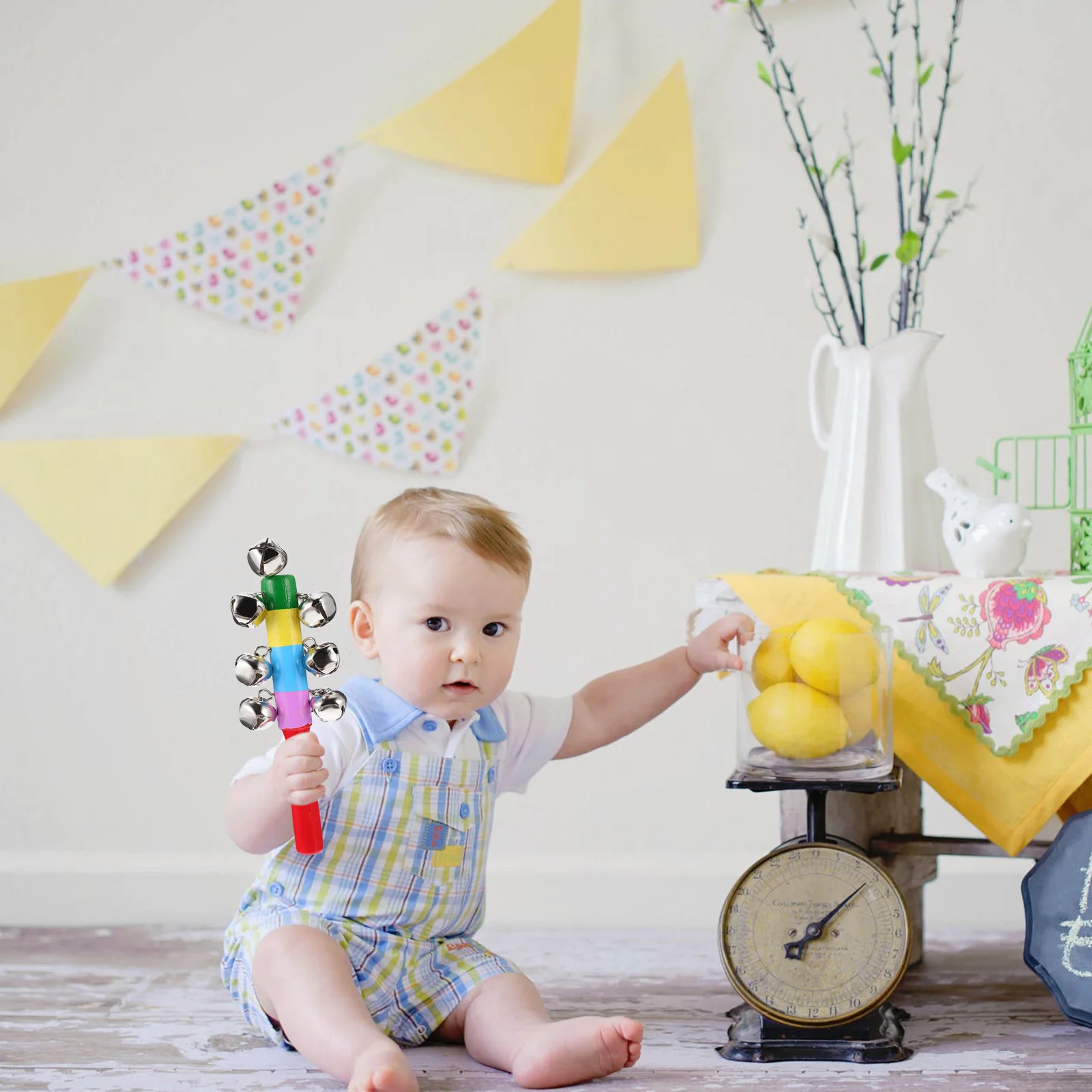 4-teiliges Kinderspielzeug, Kinderrassel, Kinderhandrasseln für Babys, Stöcke, Kleinkinder