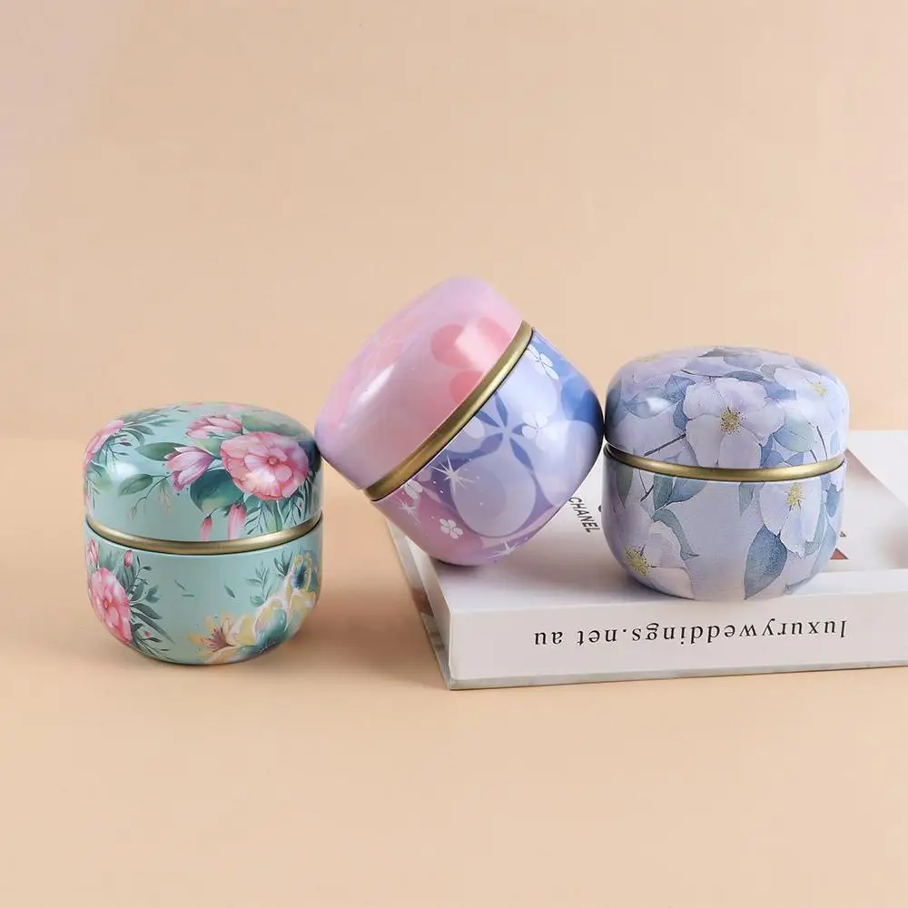 

Japanese Style Flower Small Portable Snacks Candy Mini Storage Box Packaging Box Tin Plate Canister Tea Cans Containers