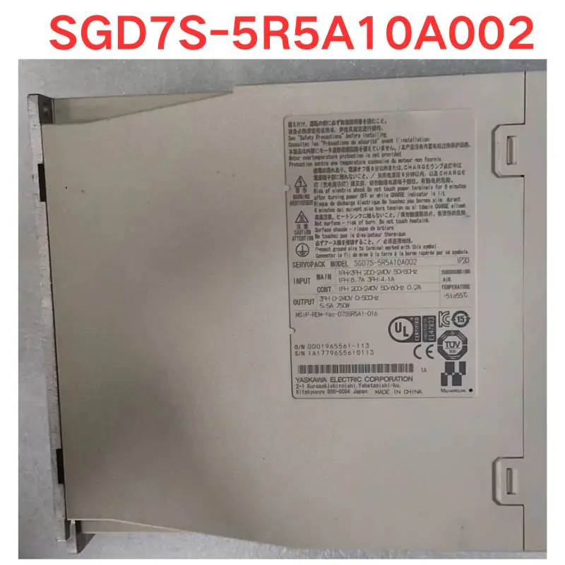 Used OEM disassembled parts SGD7S-5R5A10A002 Servo driver Functional test OK