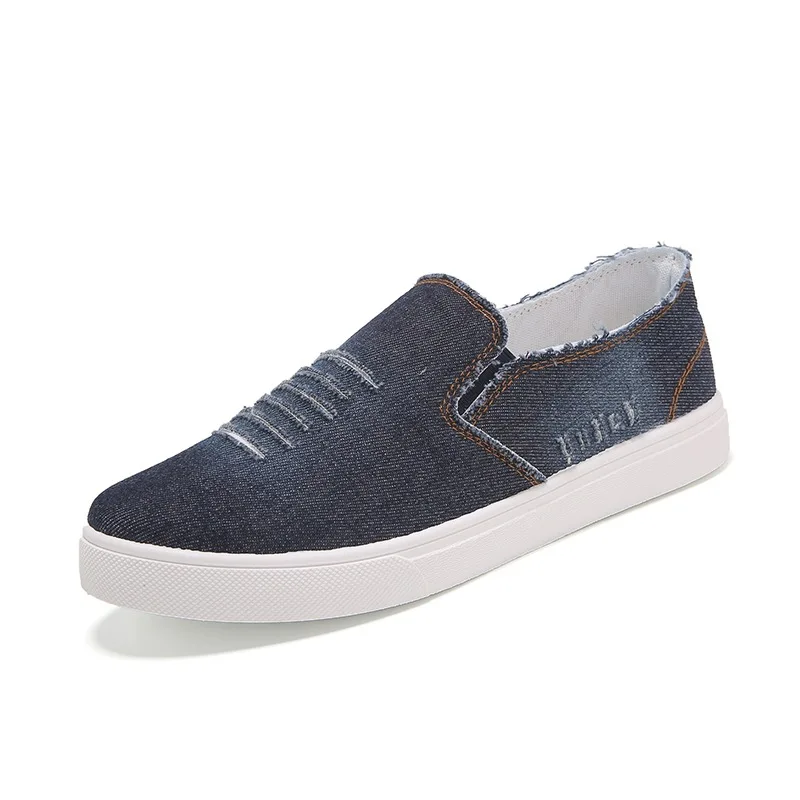 New Summer Men Shoes Breathable Slip-on Cut-out Denim Casual Canvas Shoes Flat Heels 2023