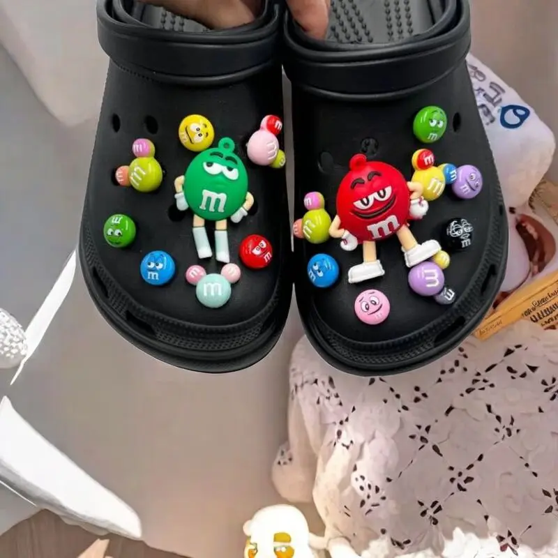 Whole Set Hot Sale DIY Hole Shoes Charms Cartoon M Bean Accessories Designer Quality Garden Shoe Decoration Girl Gift New