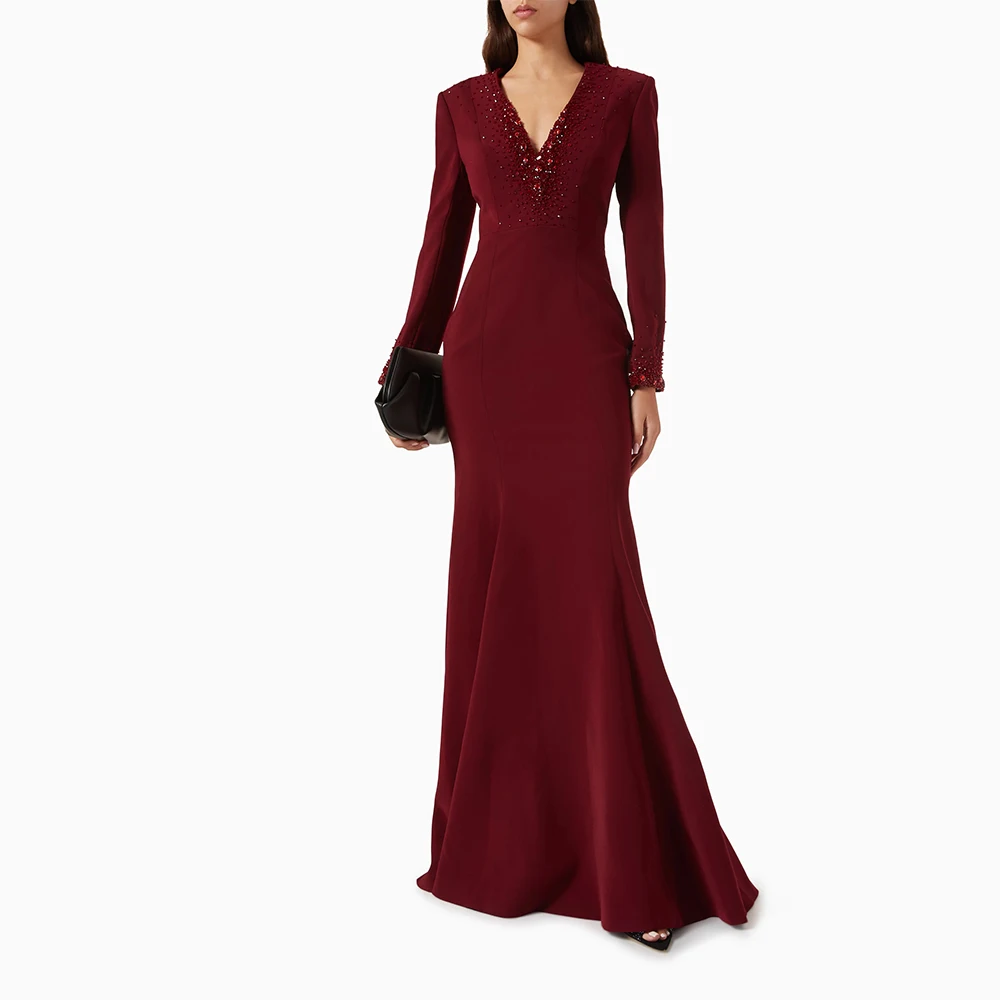

Modern Burgundy V Neck Evening Dress Long Sleeves Saudi Arabia Dress Floor Length Beading Prom Dress Sheath Formal Party Gown