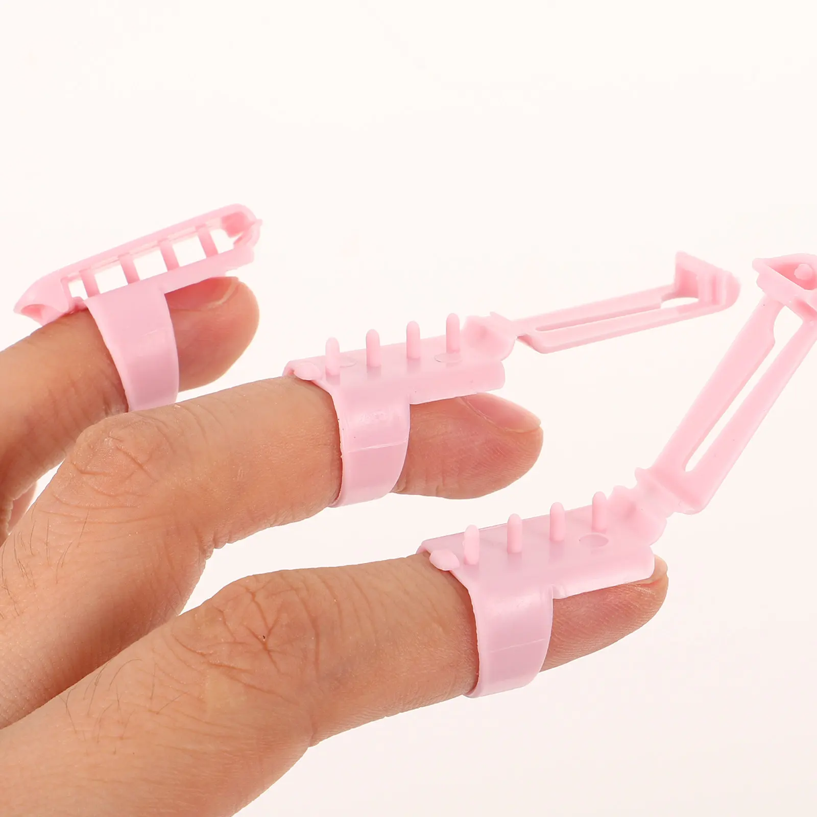 

10 шт. пластиковых плетеных кольцевых направляющих для пальцев, регулируемые кольца-держатели для пряжи и ниток, аксессуары для вязания крючком