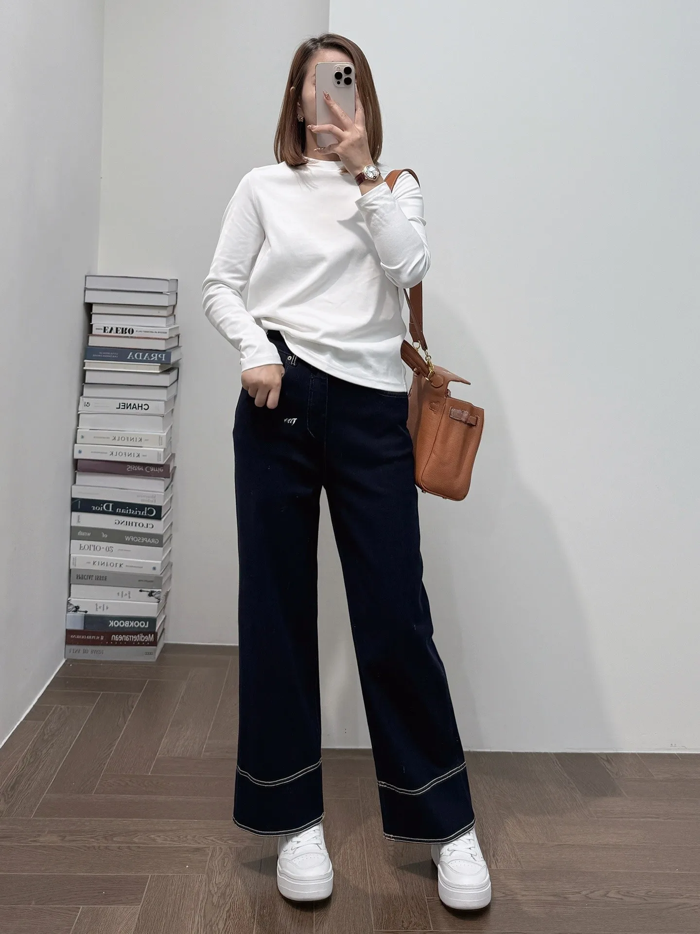 

Удобная базовая женская трикотажная футболка свободного кроя с длинным рукавом, антибактериальная, без статического электричества, для повседневной носки весной