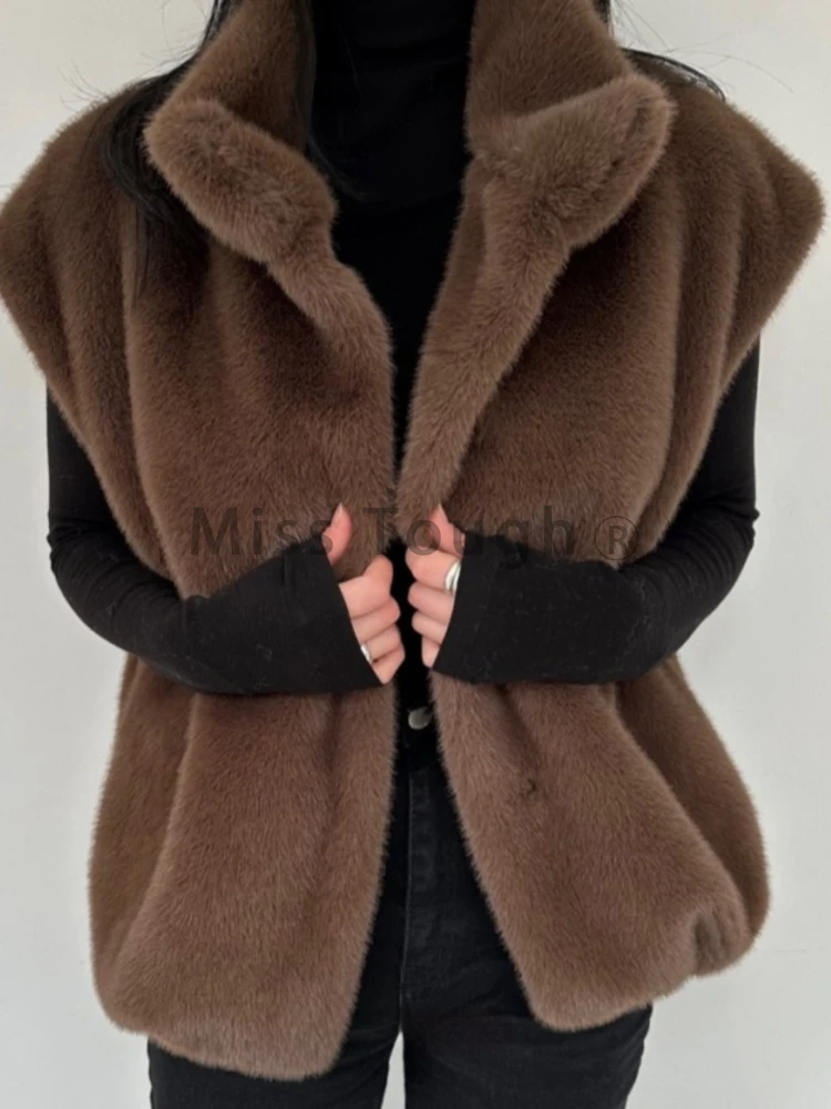 French Sle 2000s Vinatge Fur Vest Women Autunb Winter Fashion All-Matching Thickened Tops Korean Solid Loose Warm Casual Vests