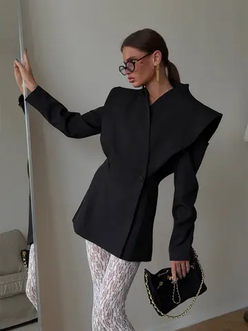 Solid Waist Cinching Blazer Short Coat Women Chic Wide Shoulder Split Sleeves Single Breated Jacket 2026 Lady Spring Street Wear