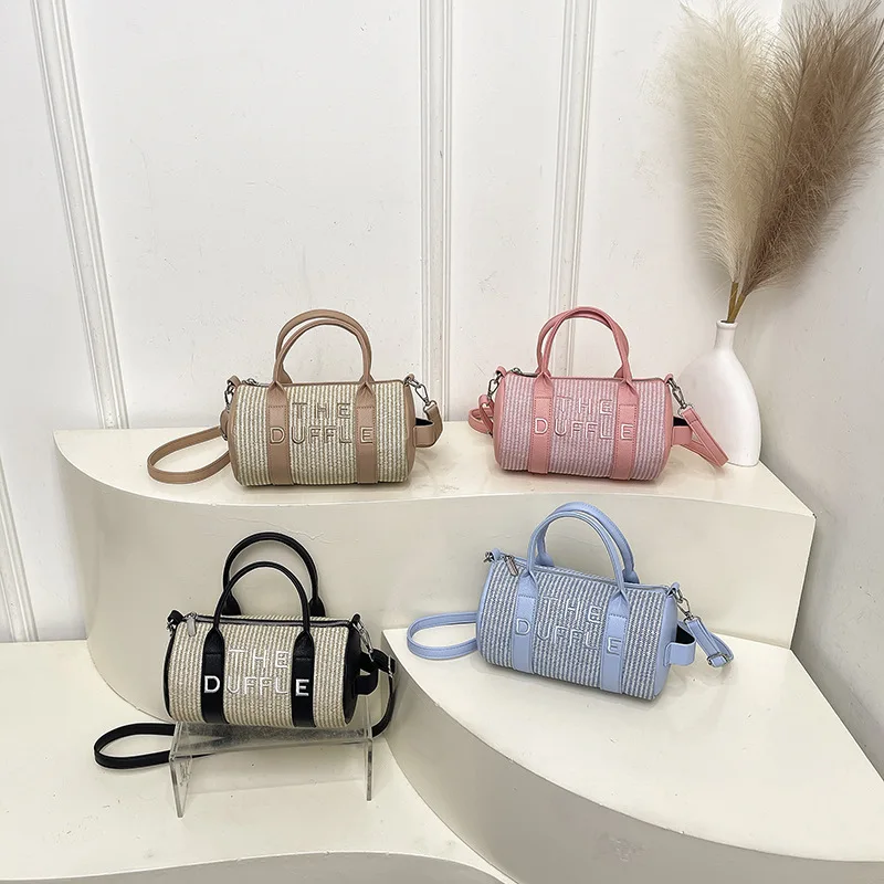 2025 Nuova borsa tote in paglia intrecciata da donna, grande borsa shopper in tela con stampa di lettere, borsa a tracolla alla moda per viaggi in spiaggia