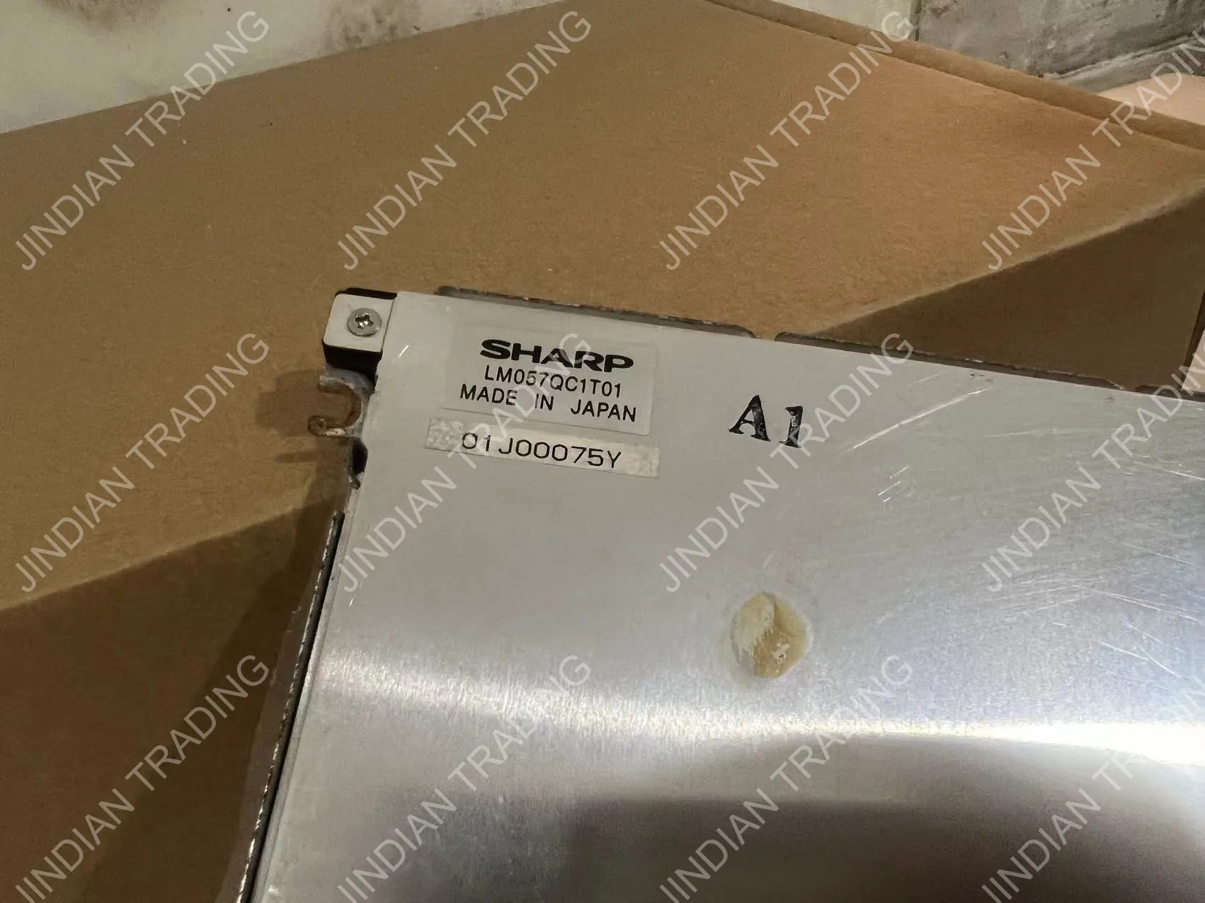 Original 5.7 Inch 320*240 LCD Panel Display Screen  LM057QC1T01