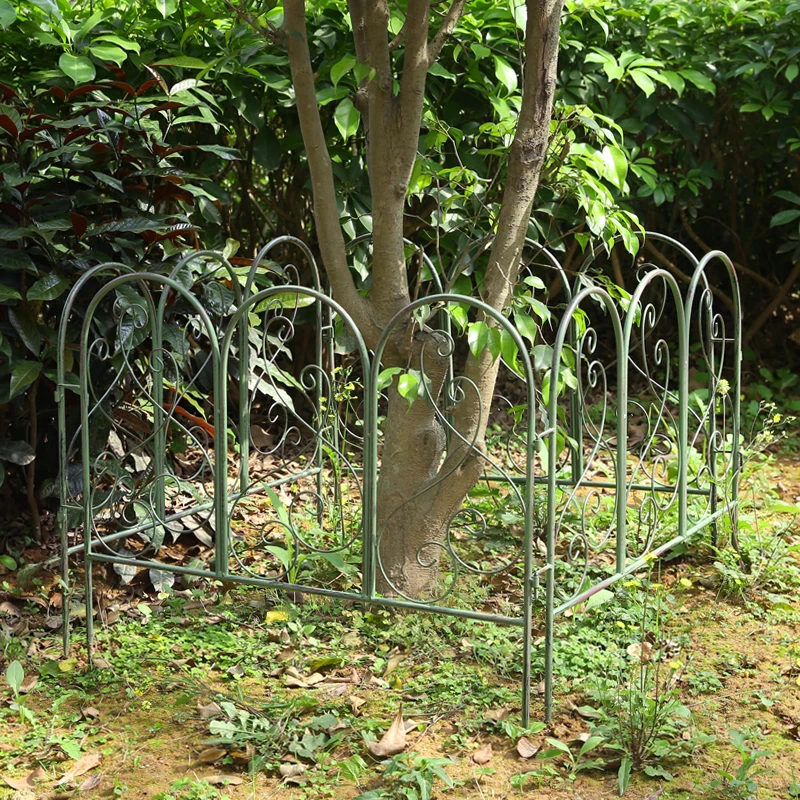 

Do Old White Iron Fencing Rustic Garden Trellis Vintage Flower Bed Border for Climbing Plants Decorative Metal Yard Partition