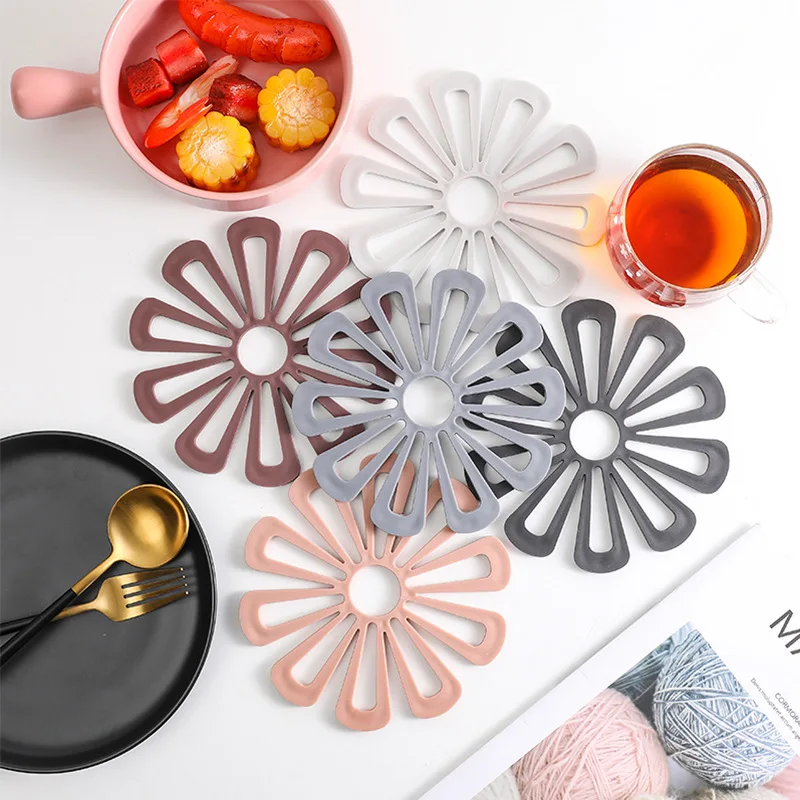 1/3/5pcs Petals Silicone Heat Insulation Pad Placemat Coasters Pot Holder Bowl Pad