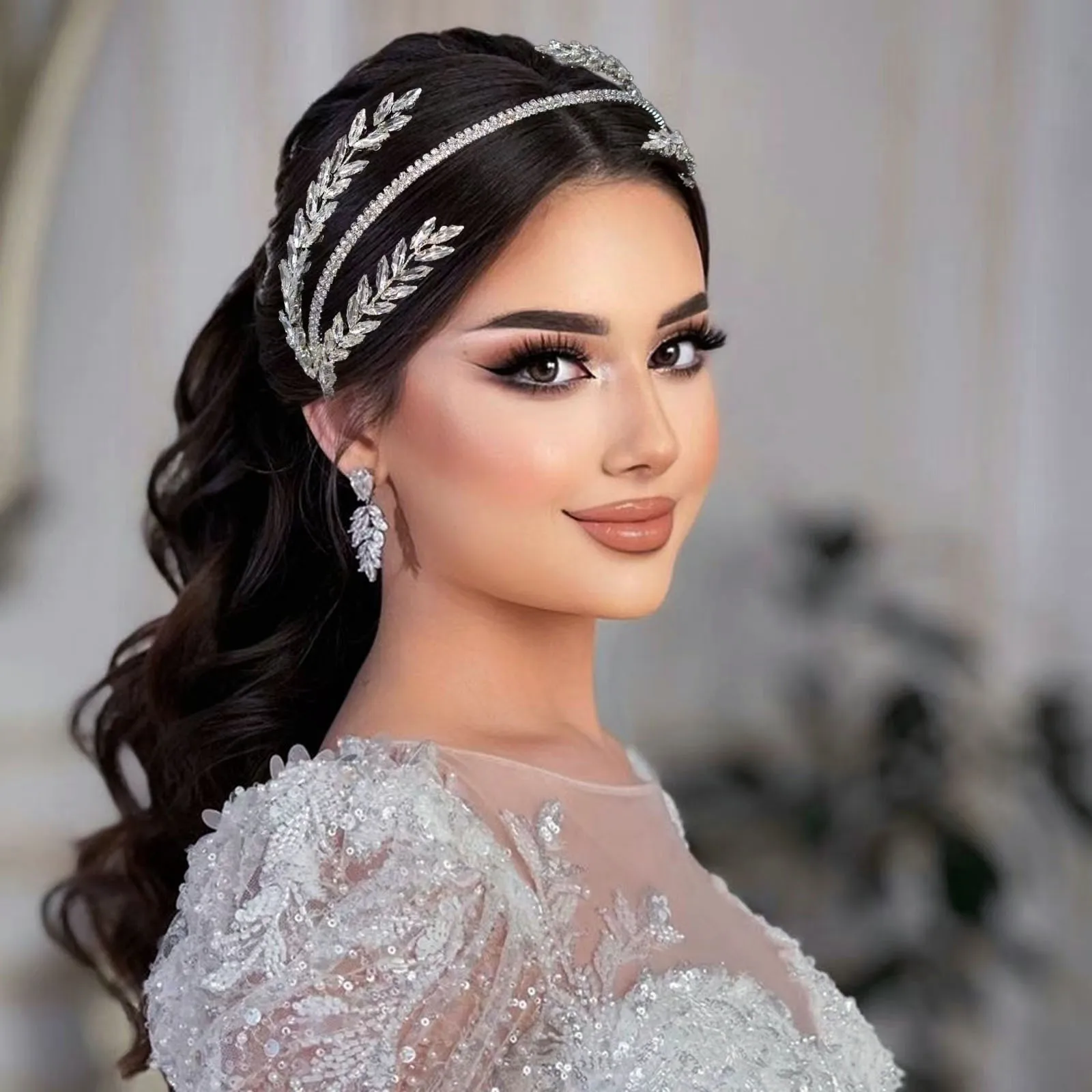 DZ030 Vintage Bridal Headwear Wedding Hair Accessory Elegant Bridal Tiara With Rhinestones Wedding Crown for Women and Girl