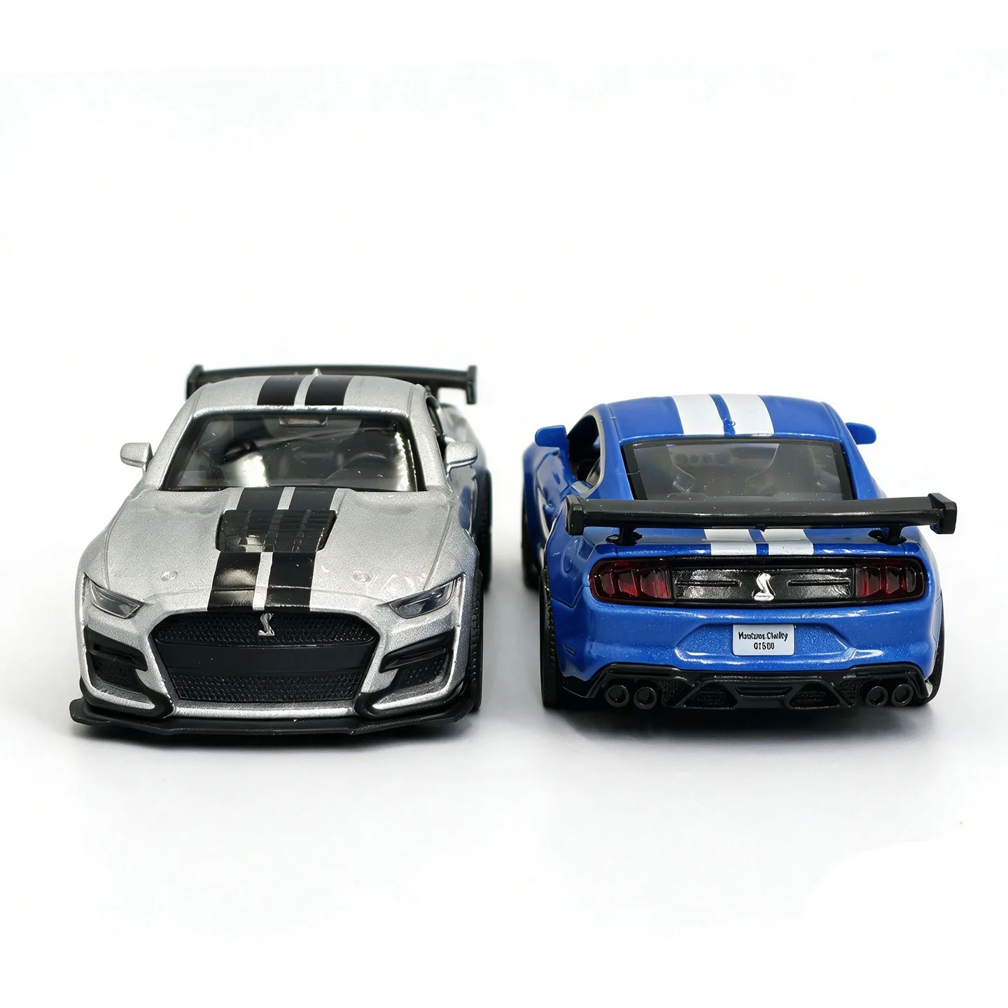 1:36 Mustang GT500 Simulation Alloy Car Model Toy Racing Model Collection Ornament Birthday Gift Toys