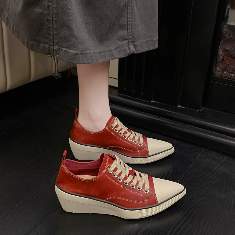 2026 New Women Platform Sneakers Shoe Pointed Toe Wedge Fashion Casual Shoes Women Antislip Laceup Everyday female Shoes