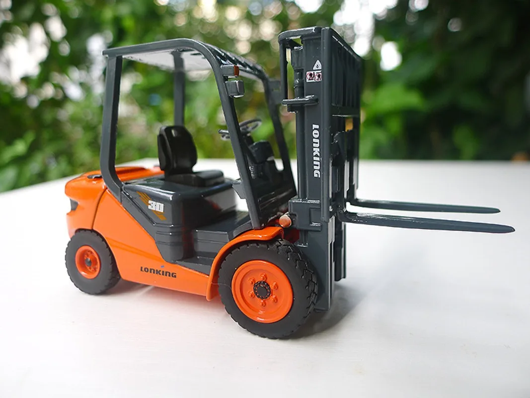 Diecast 1/35 Size Alloy Forklift Model Lonking LG30DT Lift Truck Model Car Toys for Boys Collectible Ornament Souvenir Hobbies