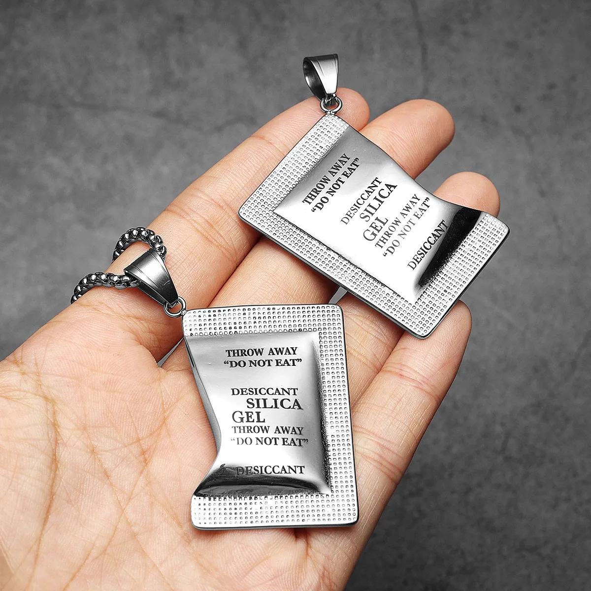 Desiccant Model Mężczyźni Naszyjniki Z Wisiorkiem Biżuteria Ze Stali Nierdzewnej Dla Mężczyzn Kobiet Unikalne Punk Hip Hop Akcesoria Prezent Hurtownia