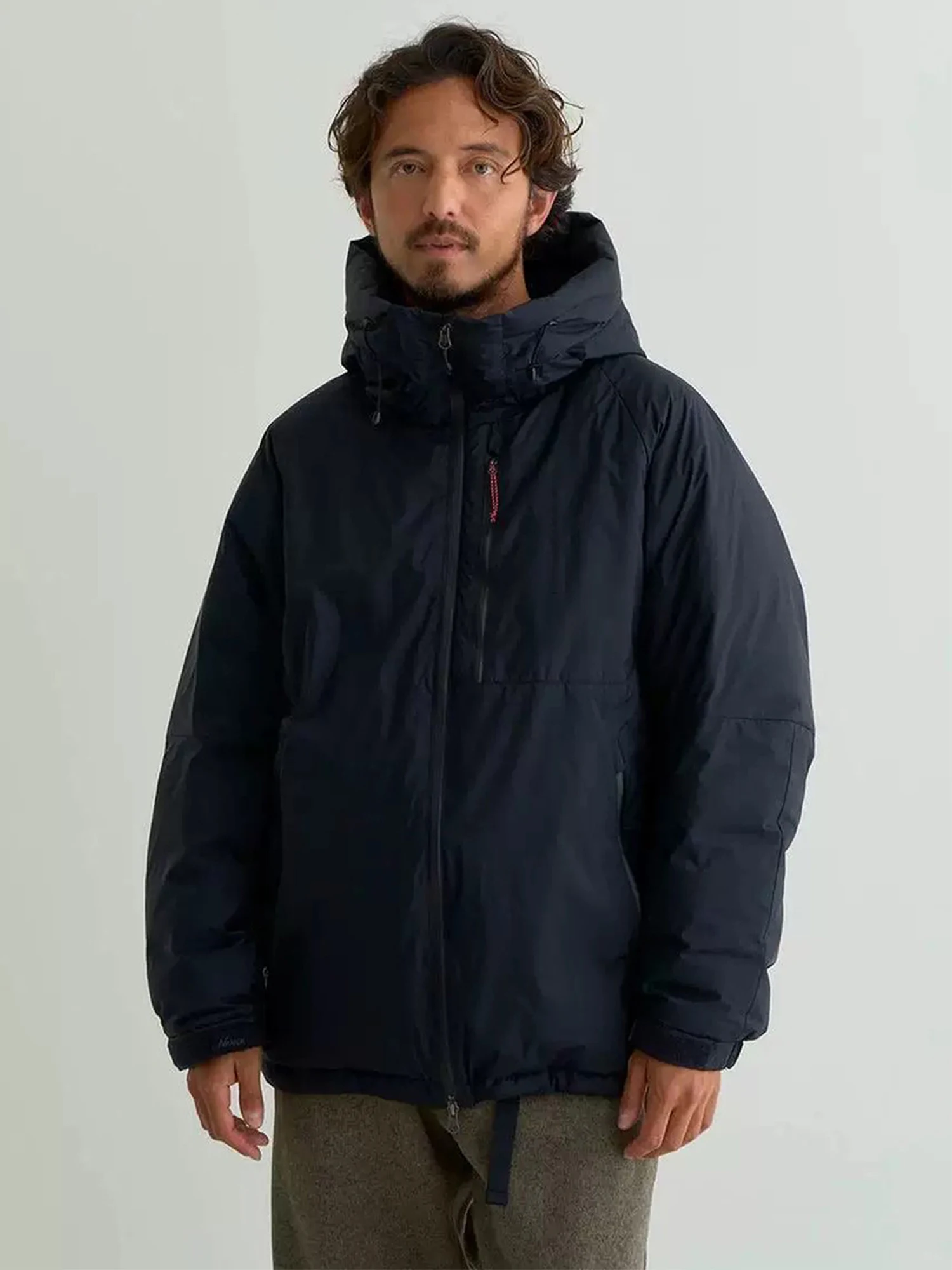 

Уличное ветрозащитное водонепроницаемое дышащее зимнее пуховое пальто с капюшоном, полиэстер, нейлоновая ткань, застежка-молния, стандартная посадка