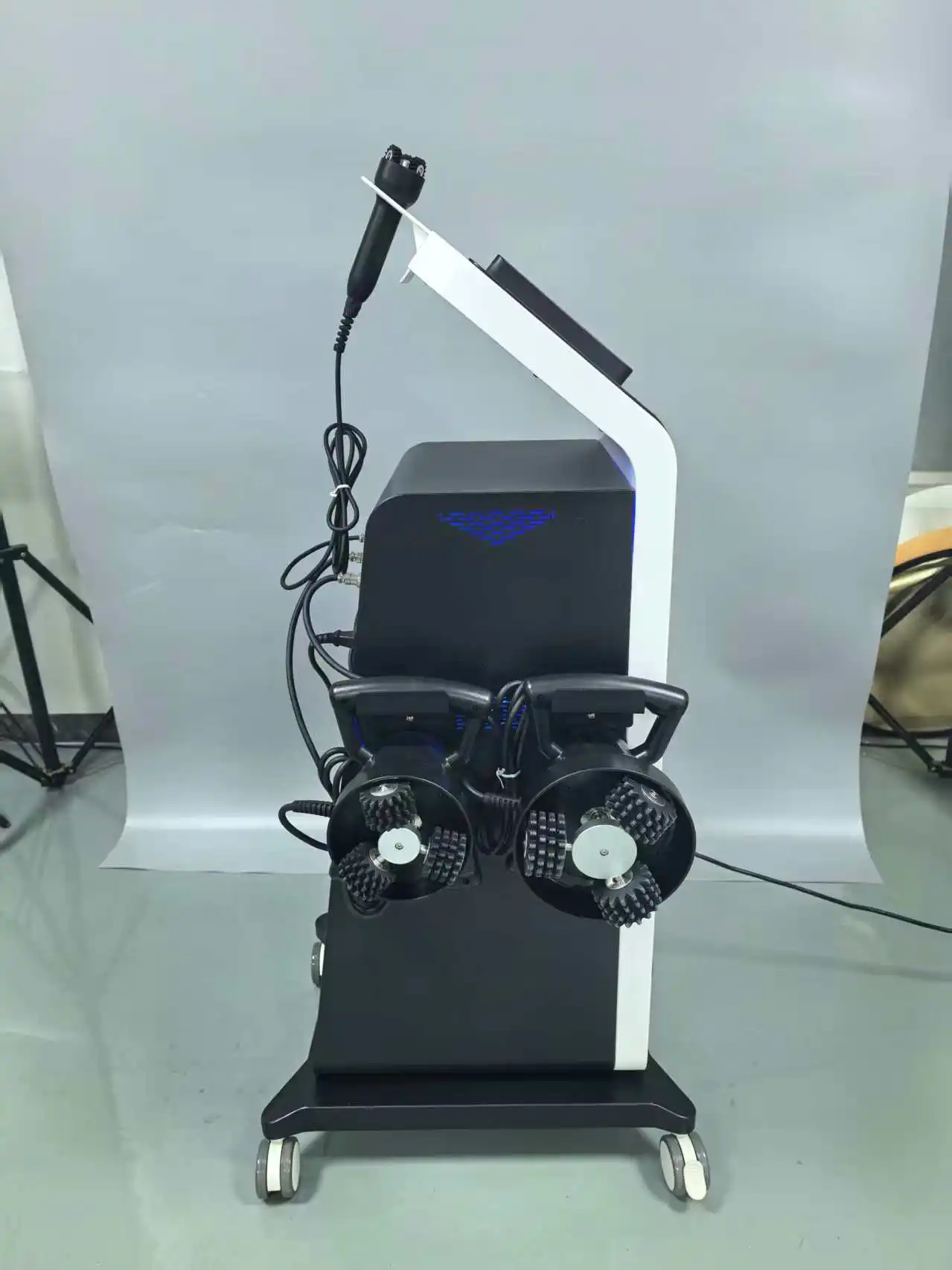 2/4/5/6/7in1 المهنية الأسطوانة العلاج التخسيس مُدلك بالاهتزاز مُدلك سلوليت لتخفيف الآلام مدلك الدهون