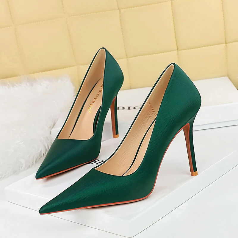 

2023 Fashion High Heels 35-43 Plus Size Women Shoes 12cm Thin Stiletto Banquet Wedding Shoes Sexy Pointed Toe Ladies Party Shoes