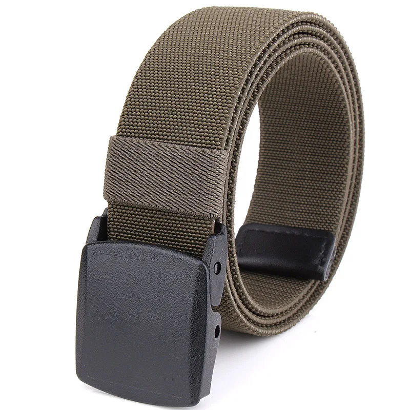 

Versatile Men's Belt Is Crafted From Finely Woven Canvas and Nylon That's Stretchy for A Smart Casual Look