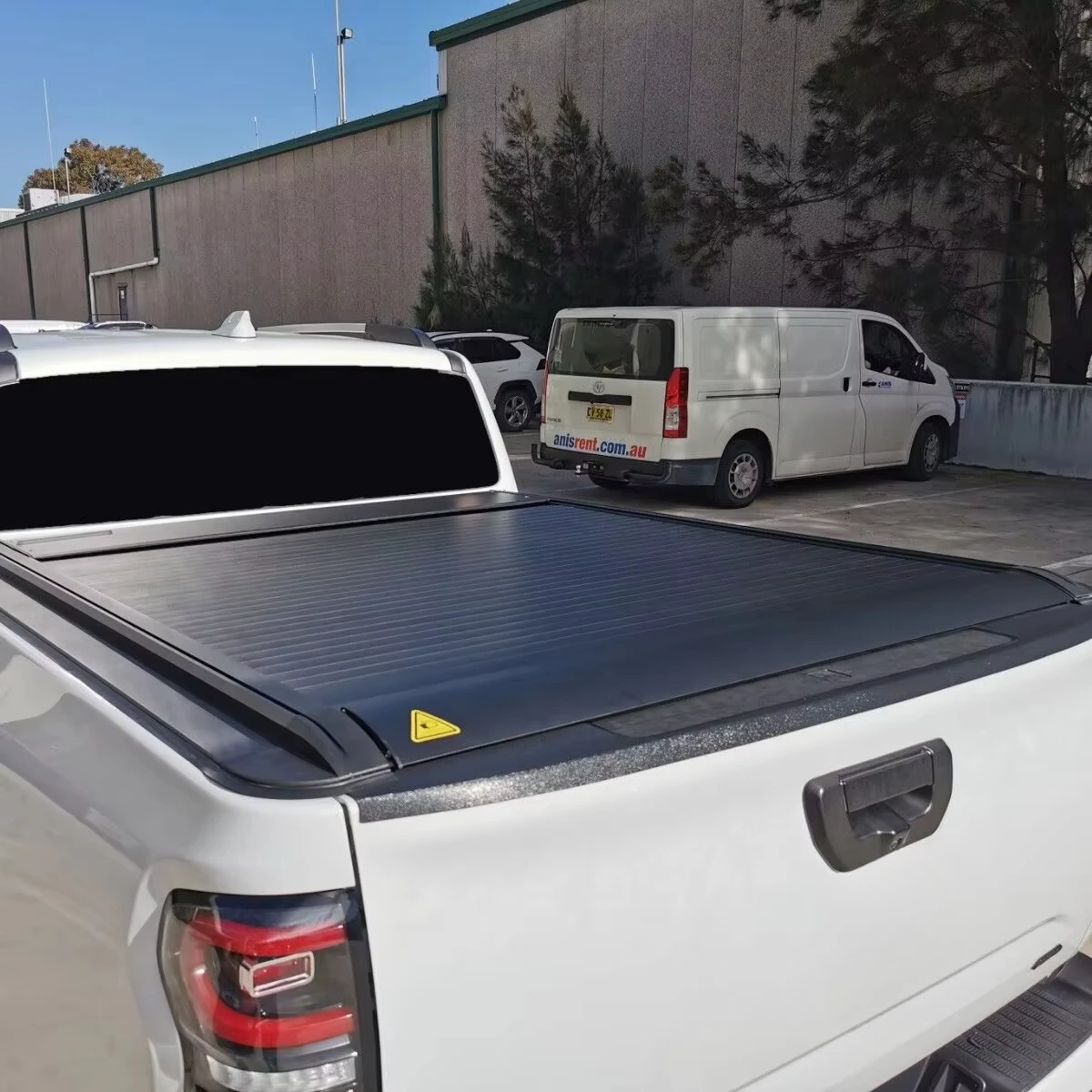Great Wall Cannon Alpha Phev Tub Roller Shutter Electric Tray Tail Box Bed Cover Tonneau Cover for a Gwm Cannon Ute tank