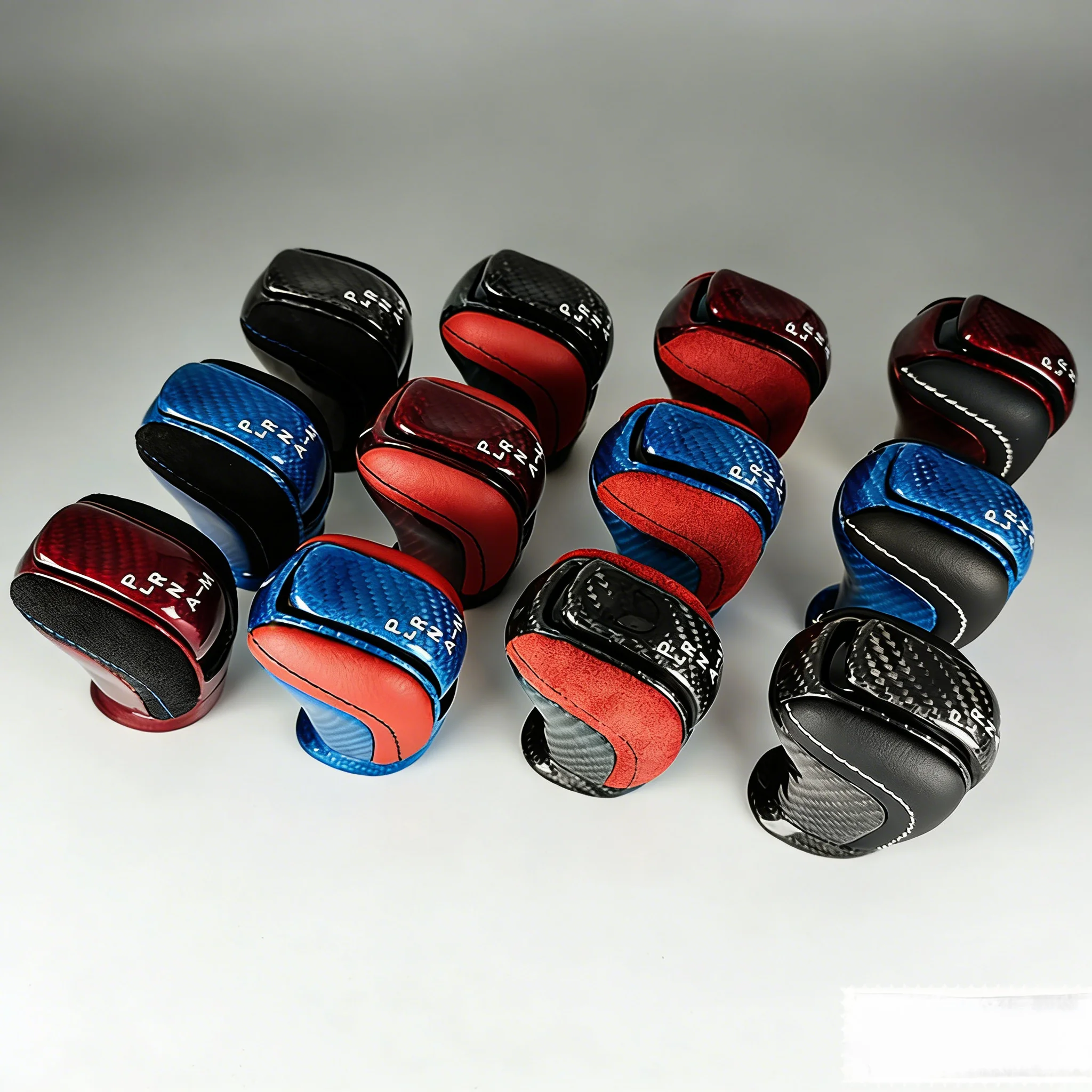 

Suitable for Nissan GTR 16-22 gear head GTR wave stick head sports version carbon fiber Replacement modification