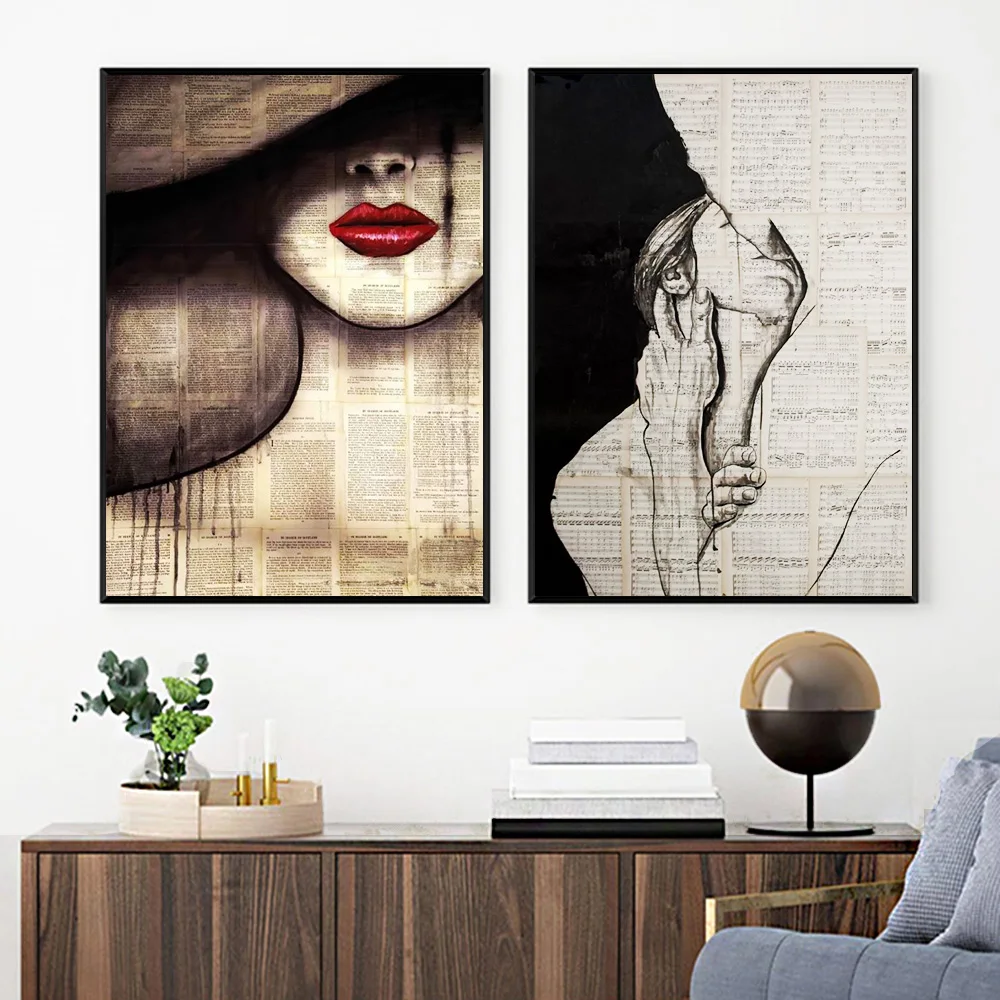 Vintage Old Newspaper Wall Art Poster Womans Abstract Kissing Mural Modern Home Decor Nightclub Bar Decoration Canvas Painting