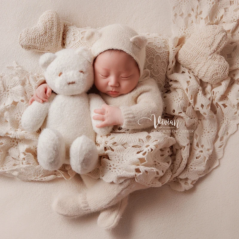 Newborn Knit Bear Hat and Jumpsuit Photography Outfit Heart Posing Props Ins Style Blanket and Pillow Studio Photography Costume