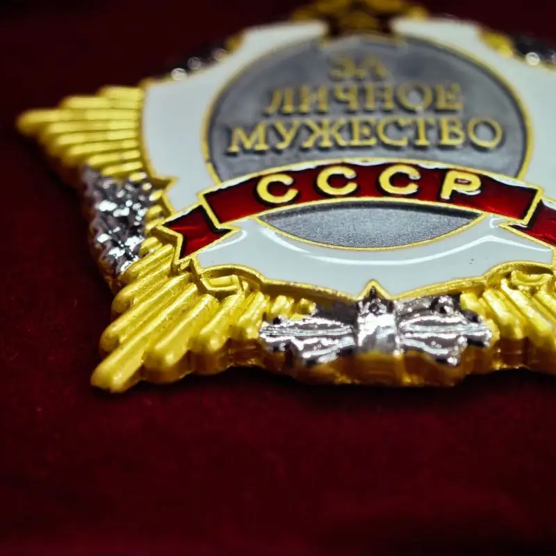 CCCP Soviet Friendship Medal Set, Collection Souvenir Medal Replica