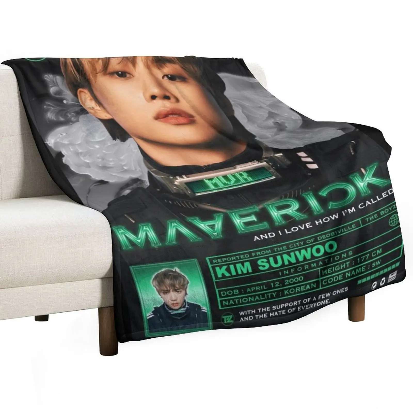 

Sunwoo Maverick ! [The Boyz] Throw Blanket Breathable Lightweight Blanket for Adults Kids
