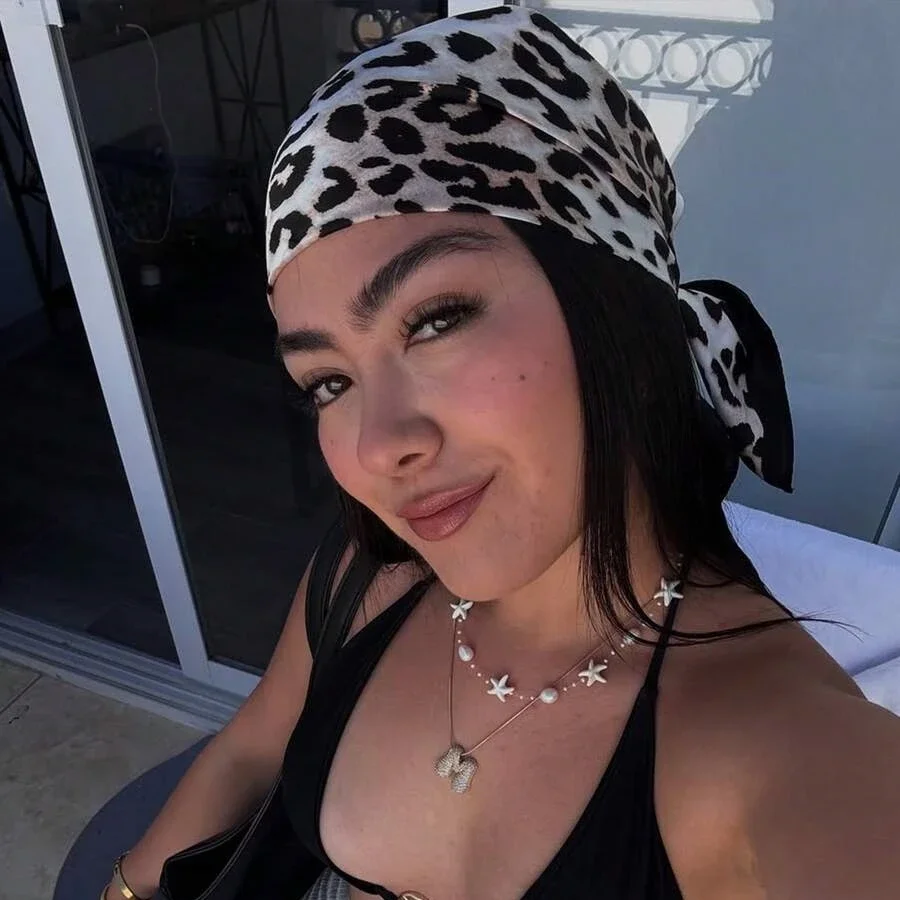 

68*68 см квадратный шарф с леопардовым принтом, женский шейный платок небольшого размера, шелковые атласные накидки для волос, модные аксессуары для волос, бандана