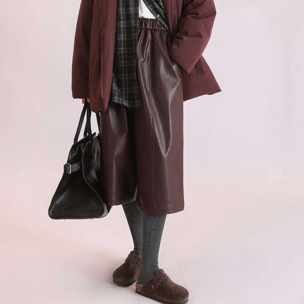 TWOTWINSTYLE ソリッドスプライス ポケットレザーパンツ 女性用 ハイウエスト ルーズ ストリートウェア ヴィンテージ レディースパンツ 秋の新作ファッション