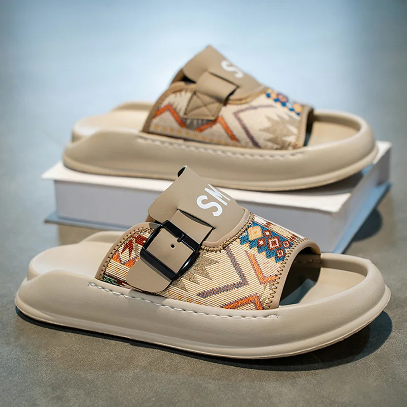 Summer Beach Sandals Men's Sneakers Fashion Casual Shoes Man Flats Anti Slip New Trends 2025 Leisure Outdoor Shoes Mesh Slippers