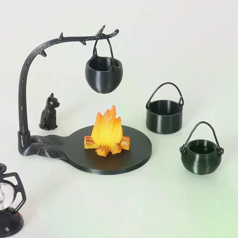 4/5Pcs Dollhouse Mini Hanging Stove Stockpot Fire Pile Model Dollhouse Outdoor Camping Scene Decoration Dolls House Accessories