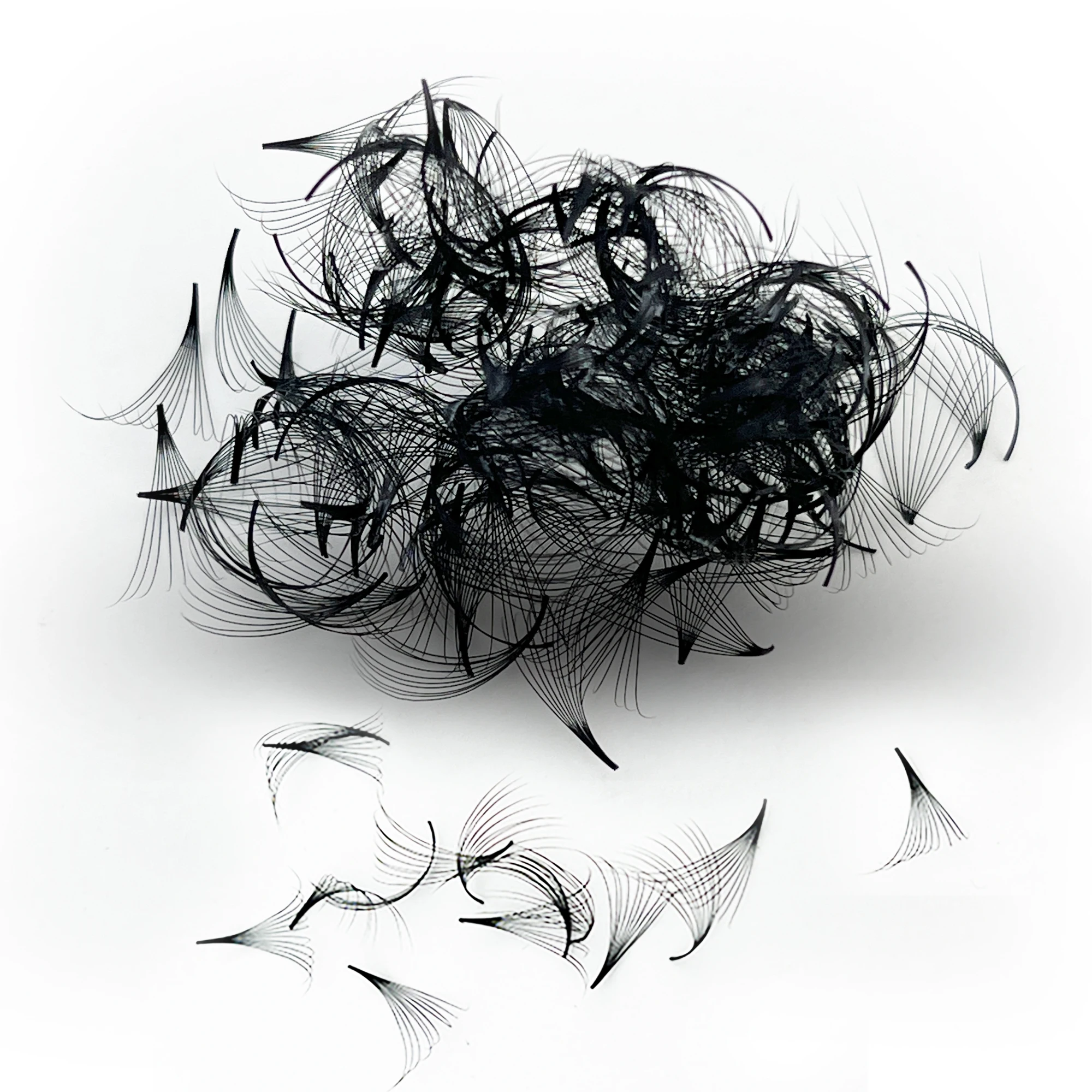 Tbestt 16D 20D lose Fächer, spitze Basis, vorgefertigte Volumenwimpern, mittlerer Stiel, scharfe russische Volumenfächer, 10D-Wimpernverlängerungen – Detail 3