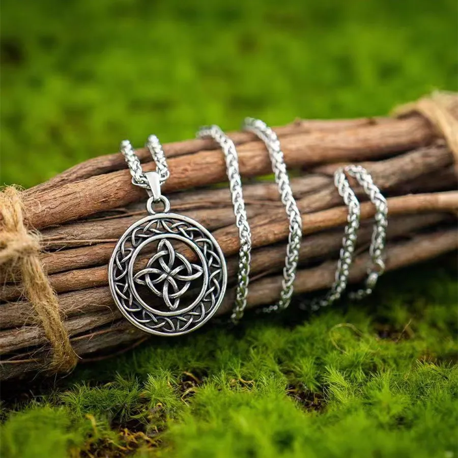 Nordic Celtic Knot Necklace Irish Witchcraft Witch Knot Pendant Retro Lucky Amulet Jewelry Men Women