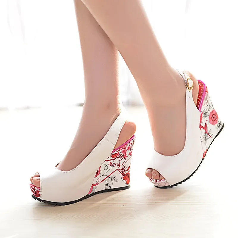 Sweet Woman Wedge Sandals Beige Black Flower High Thick Heels Office Party Summer Lady Buckle Strap Peep Toe Platform Slingbacks