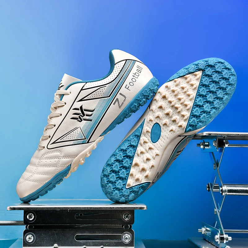 

New Men Football Boots Breathable Sport Training Soccer Shoes Cleats Sport Outdoor TF Futsal Match Turf Grass Drop Shipping