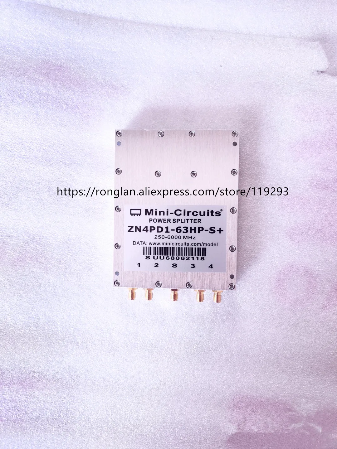 [LAN] The new Mini-Circuits ZN4PD1-63HP-S+ 250-6000MHz a four divider SMA