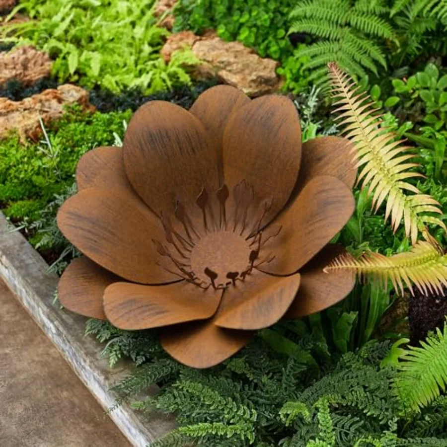 

Metal Flower Garden Art Outdoor Garden Decoration for Yard Lawn Patio Bronze