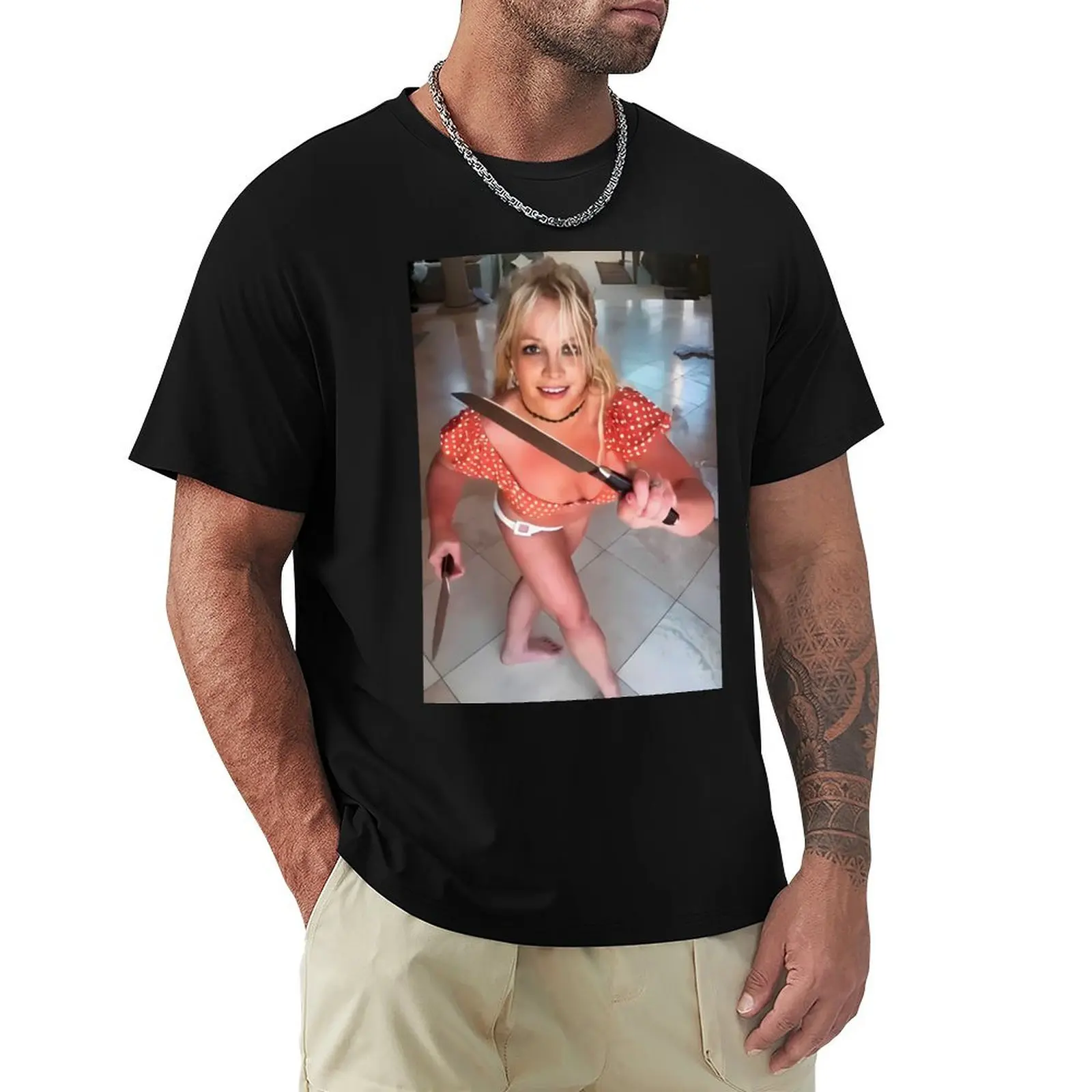Britney knives 2 T-Shirt vintage t shirts topping men clothings