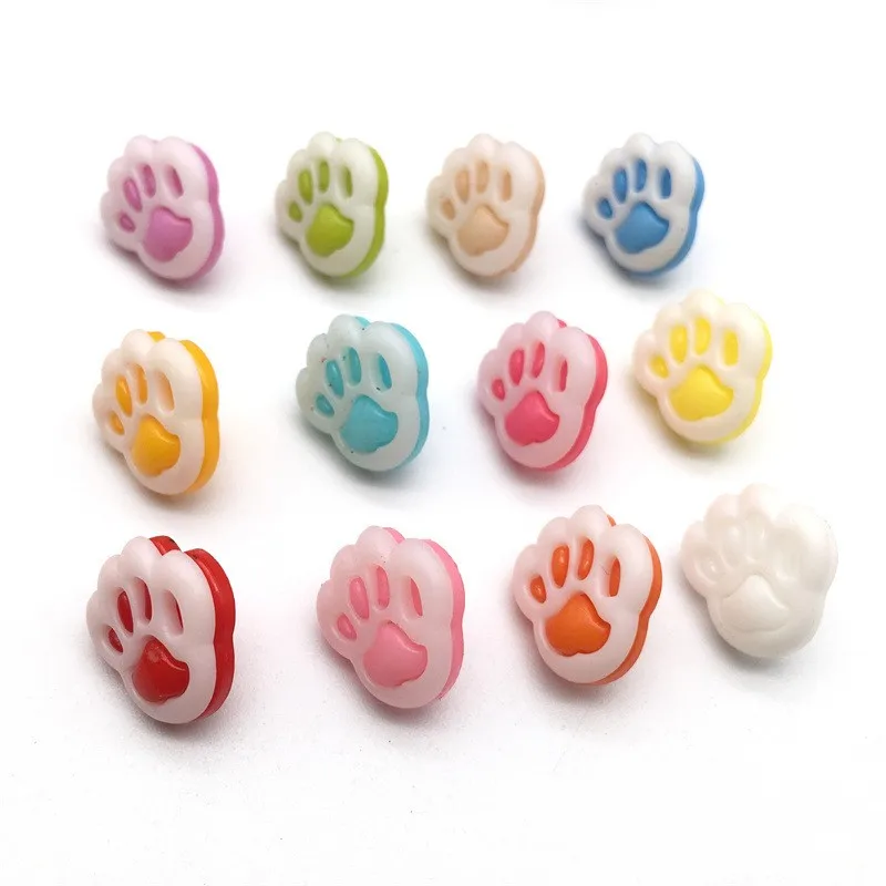 100 Pcs Cute Paw Print Buttons Mixed Color Plastic Cartoon Children Sewing Cloth Button For Handmade Scrapbooking Crafts DIY