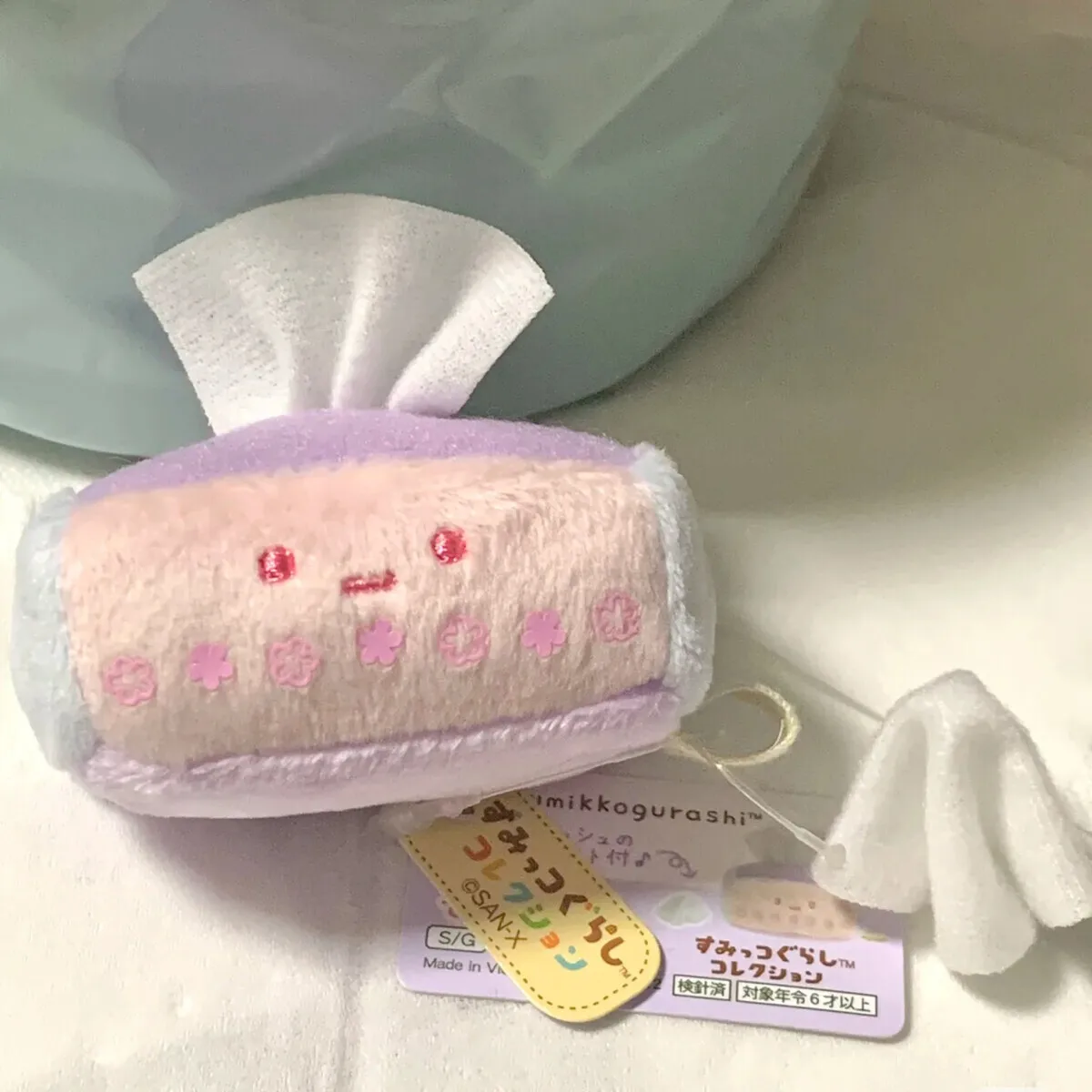 Sumikkogurashi لطيف الأنسجة صندوق أفخم المفاتيح Kawaii أنيمي ألعاب من القطيفة محشوة Bagchain حقيبة مدرسية قلادة أفخم اكسسوارات هدية