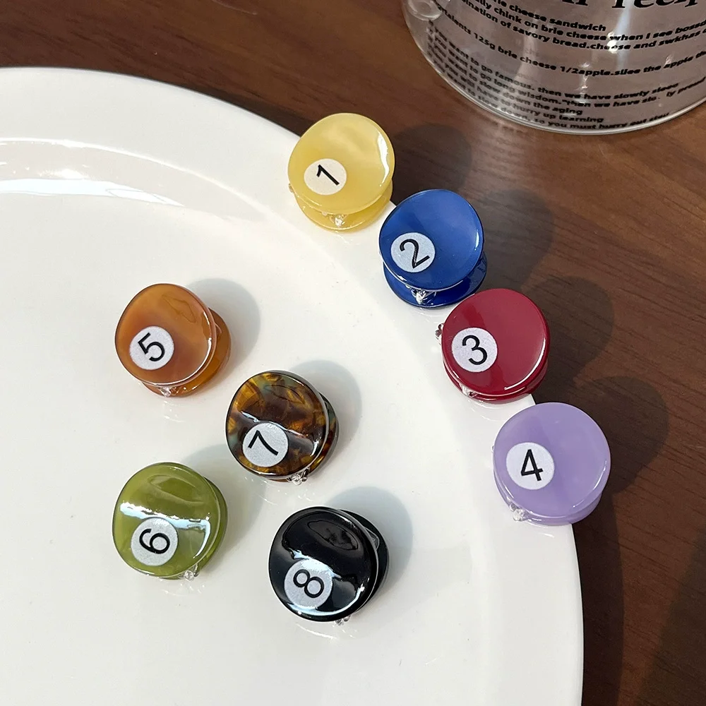YHJ Nuovo Creativo 2 centimetri Mini Palla Da Biliardo Artiglio Dei Capelli Alla Moda Artiglio Pinze Personalità Granchio Pinze Accessori Per Capelli per Le Donne Ragazze