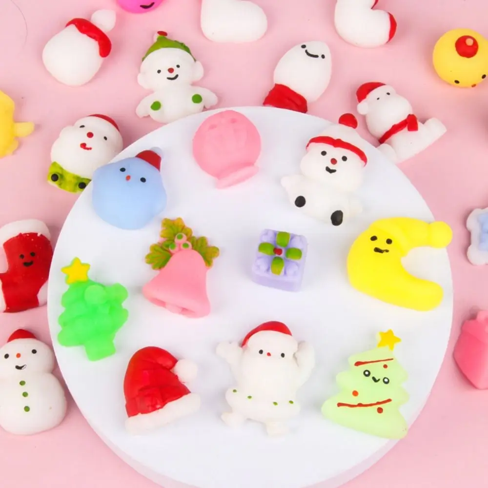 Creative Soft Christmas Fidget ของเล่นช้า Rebound สุ่มสไตล์มือบีบของเล่น Kawaii ยืดบีบ Xmas เกมเด็ก