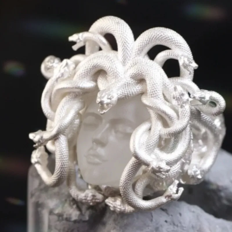 Ancient Greek Medusa Queen Ring Art Handmade Vintage Heavy Craft Exquisite Fashion Jewelry Gift Household Desktop Mini Ornament