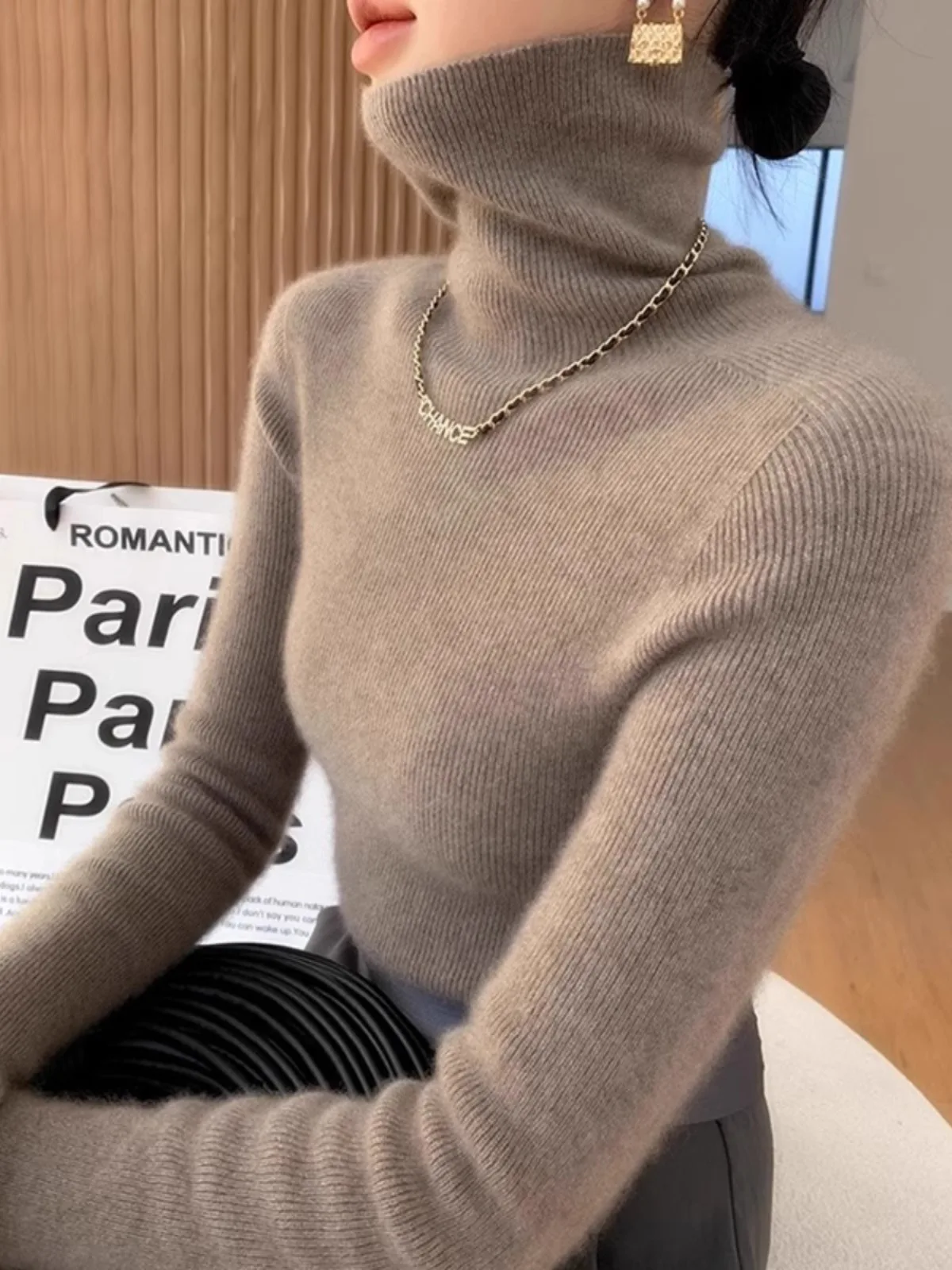 الخريف الشتاء المرأة عالية الياقة Thiened Camere محبوك سترة قسط الشعور ملابس داخلية قاعدة طبقة الصوفية