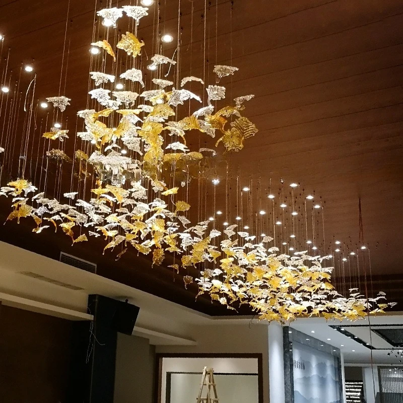 

Lobby real estate lights non-standard engineering butterfly chandelier large glazed maple leaf